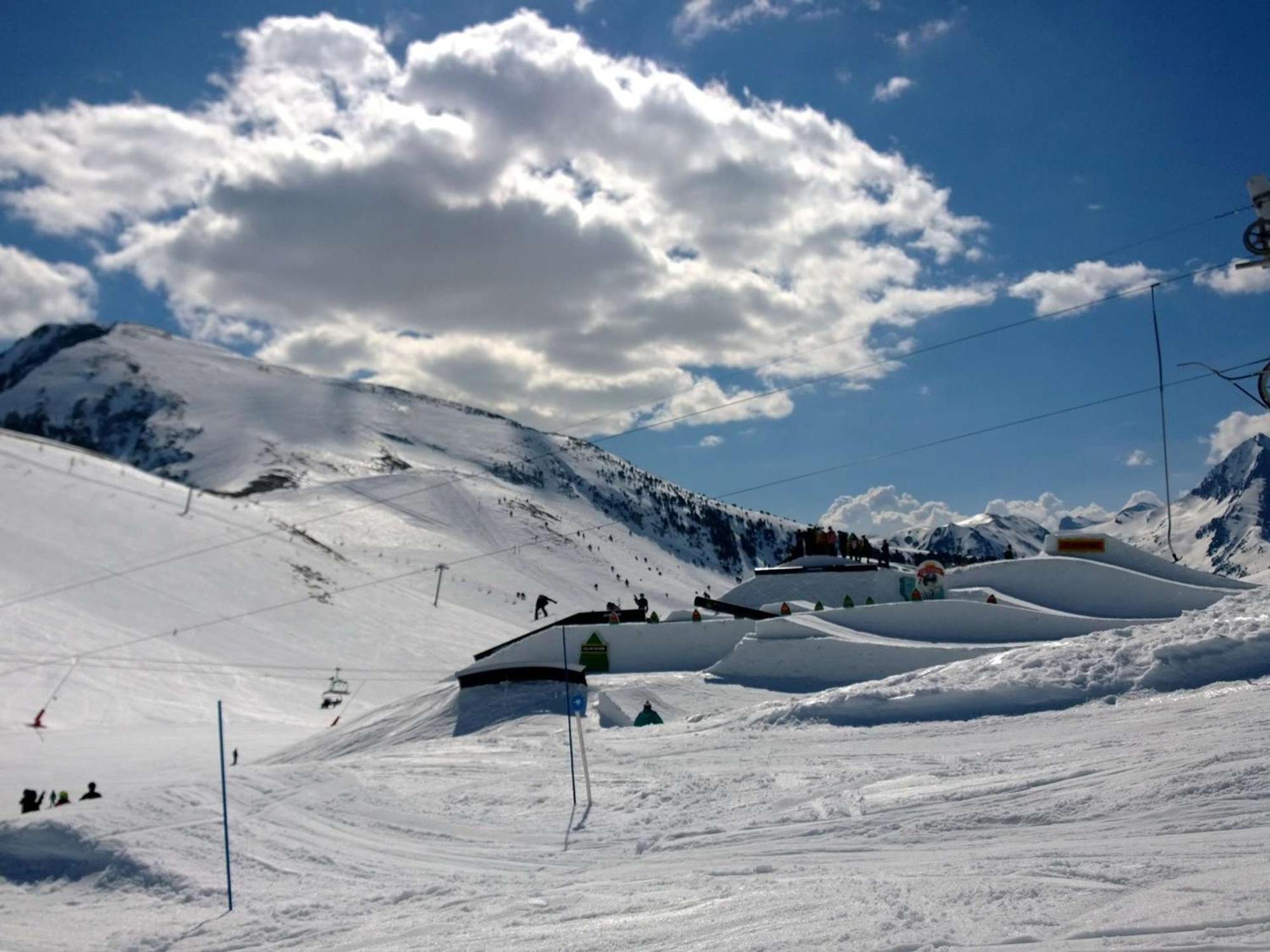 Charmant Studio Cabine 4 Pers. Avec Balcon, Proche Centre Et Thermes A Saint-Lary-Soulan - Fr-1-296-231 Exterior photo